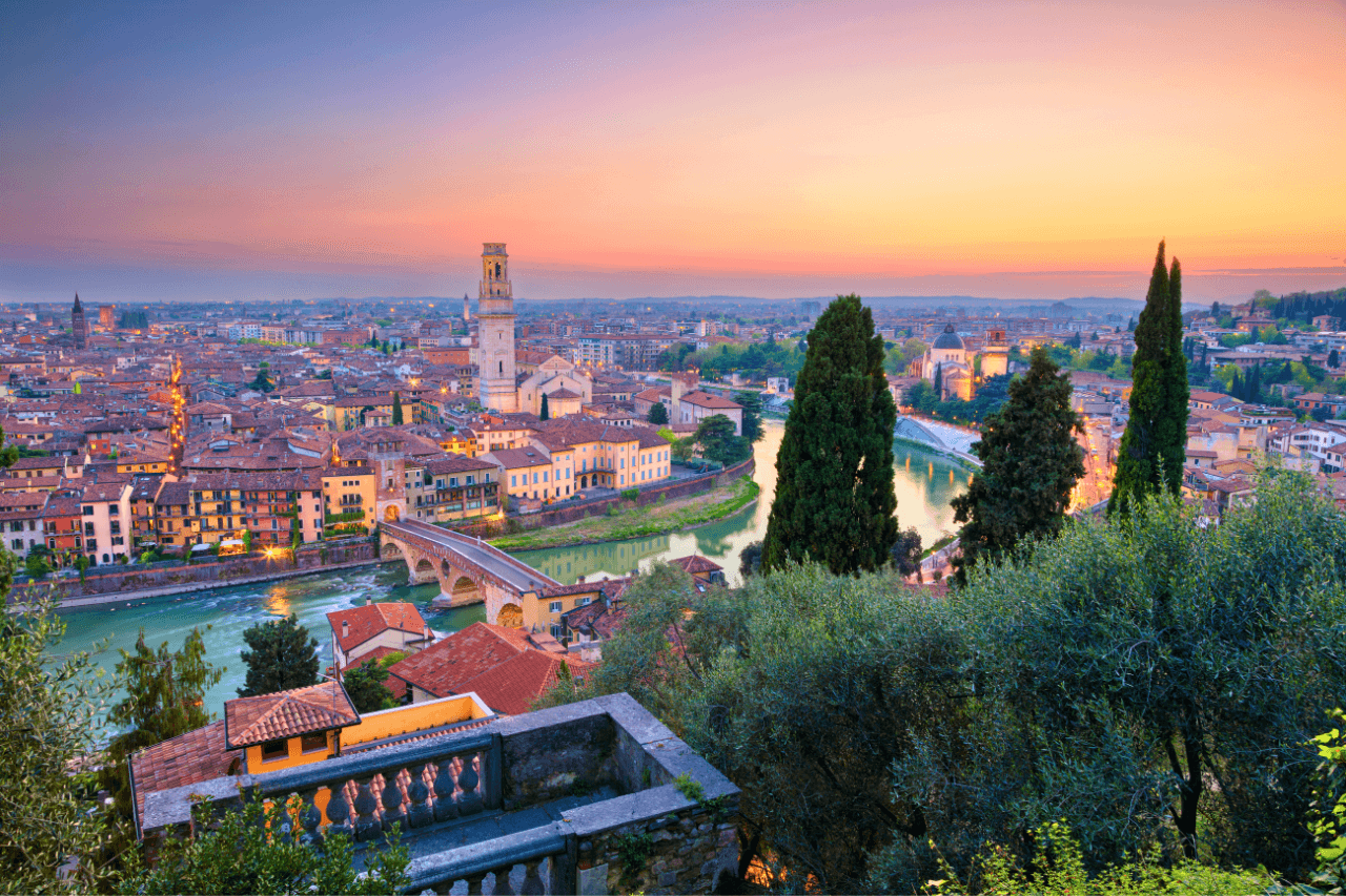 Verona - La Bussola on the Road (4)