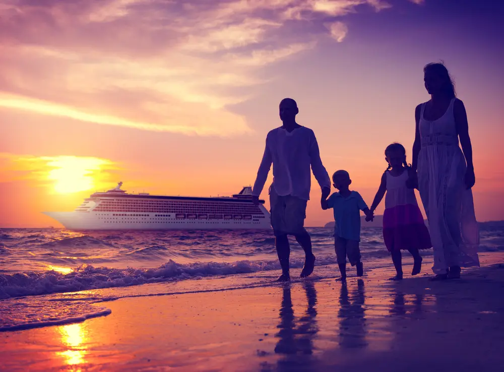Minicrociera famiglia — Minicrociera Costa Favolosa – Italia, Spagna, Francia