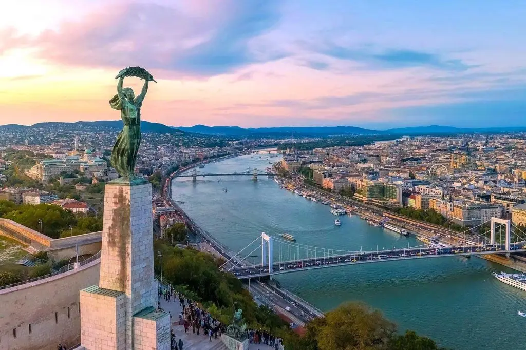 Viaggio di istruzione a Budapest, la perla del Danubio