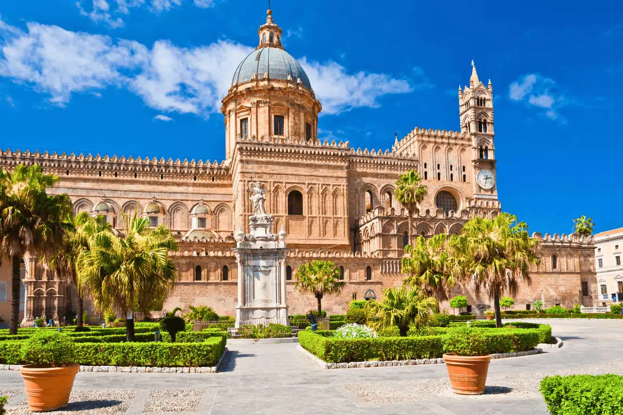 Sicilia-La-Bussola-on-the-Road-9