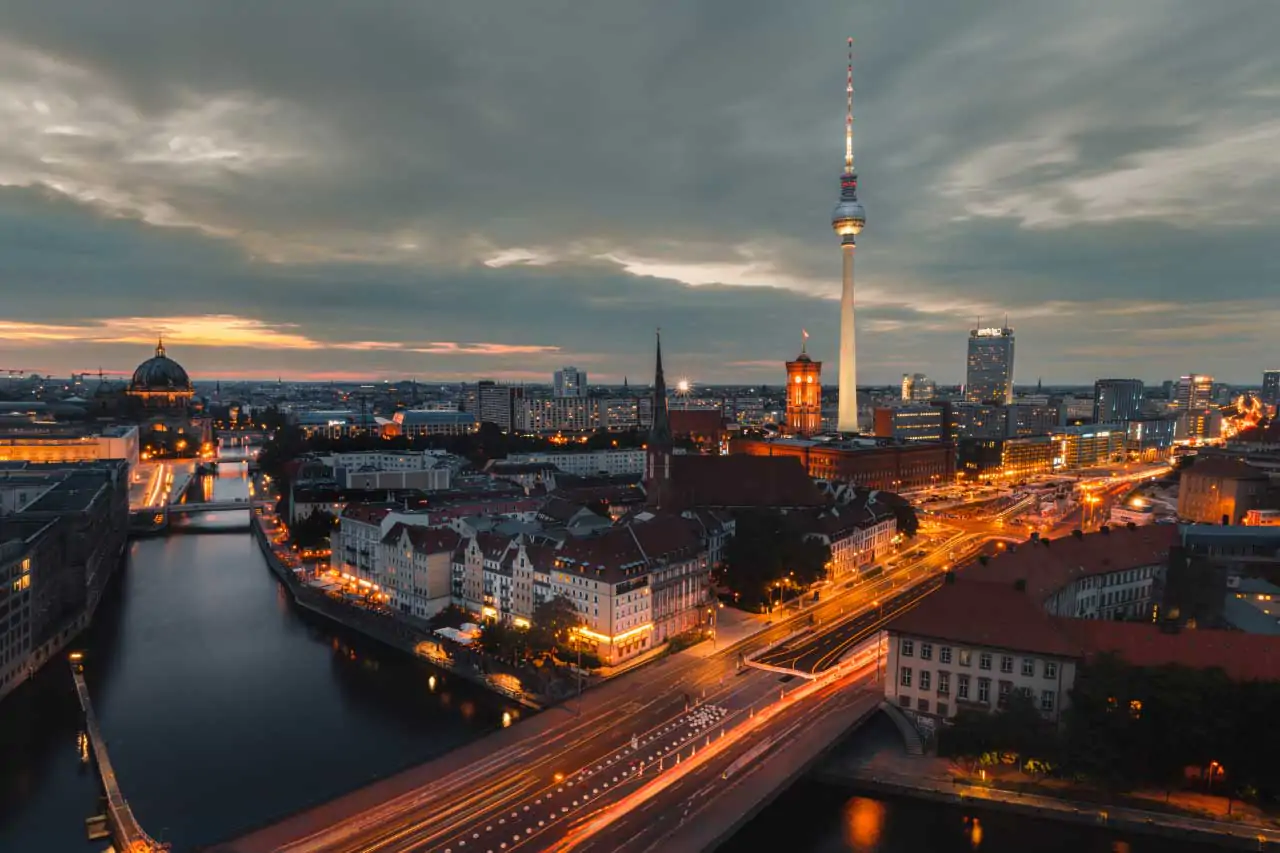 Viaggio-Di-Istruzione-a-Berlino-Alexander-Platz-