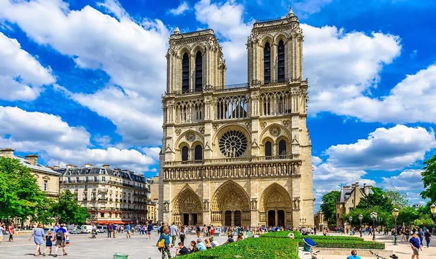 labussola-Viaggio-di-istruzione-a-Parigi