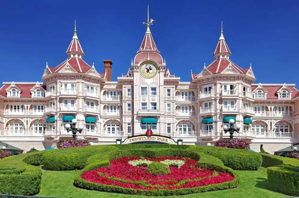 hotel disneyland