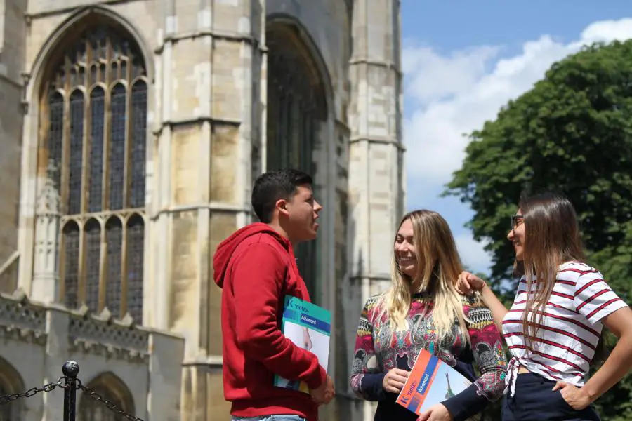 cambridge-stage-linguistico (1)